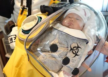 Koronavirüs'ün sonunu Hideo Kojima getiriyor