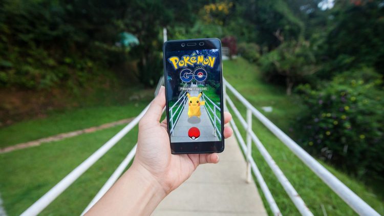 Pokemon GO Oyuncuları, Teslimat Robotları İçin Eğitici Oldu